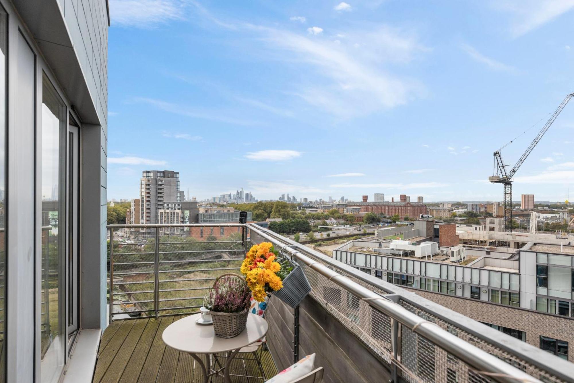 Stratford Skyview Apartment London Exteriör bild